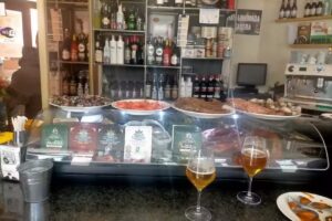 Cervecer&iacute;a La Pasarela