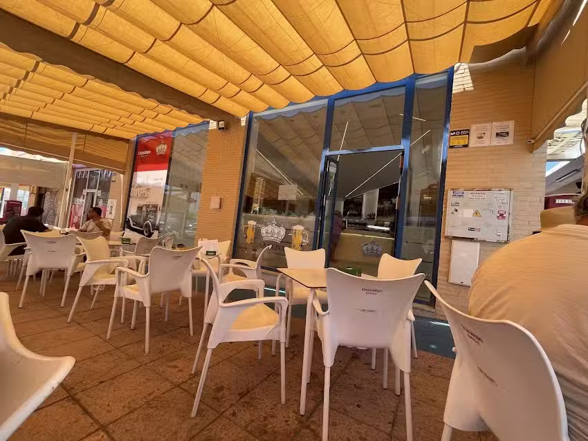 Cervecer&iacute;a La Reina