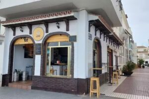 Cervecer&iacute;a Le&ntilde;a Punta Umbr&iacute;a