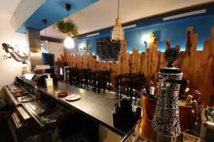 Cerveceria Los Chikis