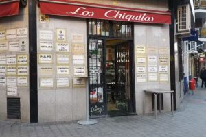 Cervecer&iacute;a Los Chiquitos Bar De Tapas