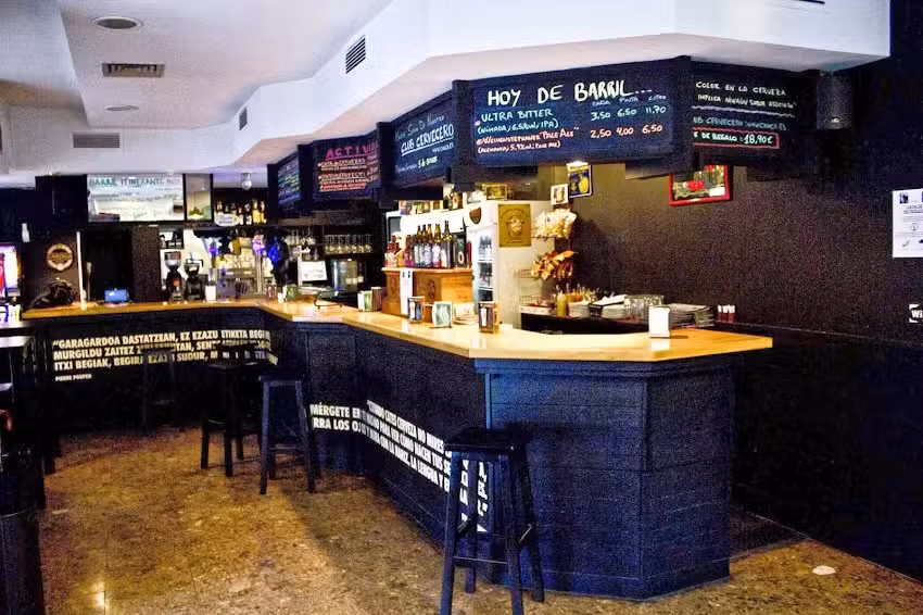 Cervecer&iacute;a Manneken Beer