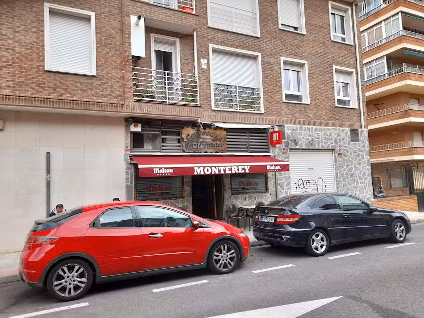Cervecer&iacute;a Monterey