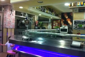 Cervecer&iacute;a Oscar &ldquo; El esquinazo&rdquo;