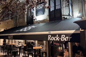 Cervecer&iacute;a & Pub B&aacute;tega &ndash; Rock Bar