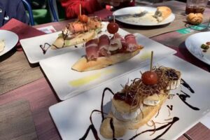 Cervecer&iacute;a restaurante EL SIETE