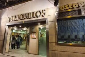 Cervecer&iacute;a Restaurante Villalobillos