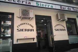 Cervecer&iacute;a Sierra Bar de tapas