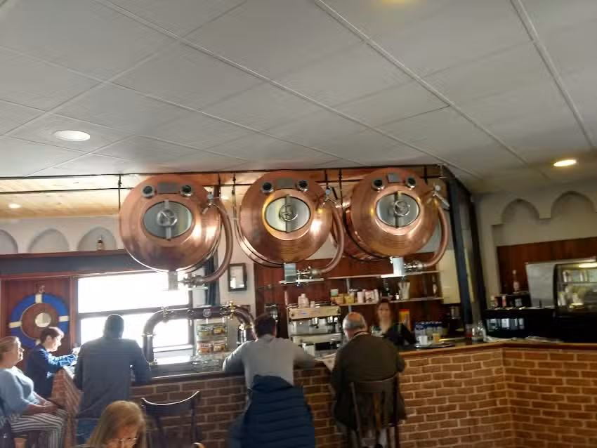 Cervecer&iacute;a &ndash; Taper&iacute;a Las Americas