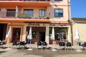 Cervecer&iacute;a Trailla y Espuela