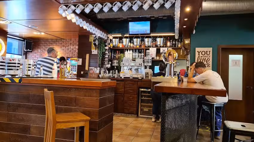 CERVEXAR&Iacute;A/CAF&Eacute; XOLDRA