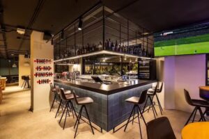 Champs Sports Bar &ndash; La Plaza