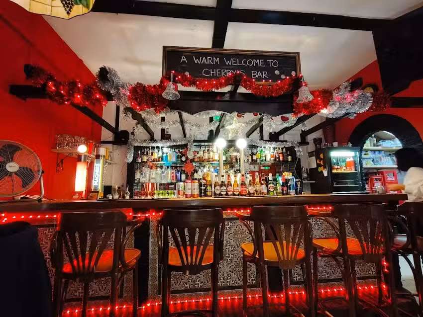 Cherry&rsquo;s Bar