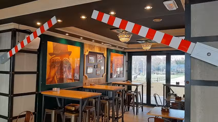 Chester British Tavern & Bar