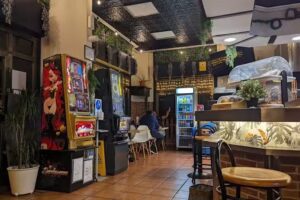 Chic & Trick Bar-Restaurante