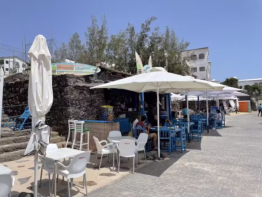 Chiringuito Bar Tropical