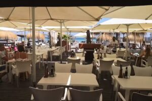 Chiringuito de playa Cubanga