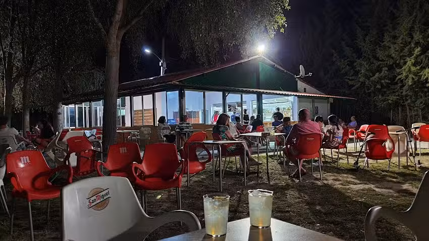 Chiringuito Las Eras De Rabano Valladolid