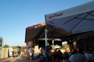 Chiringuito Piscina Mingorr&iacute;a