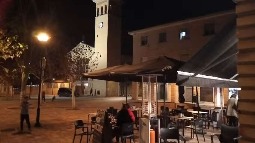 CHOPITO&rsquo;S BAR.