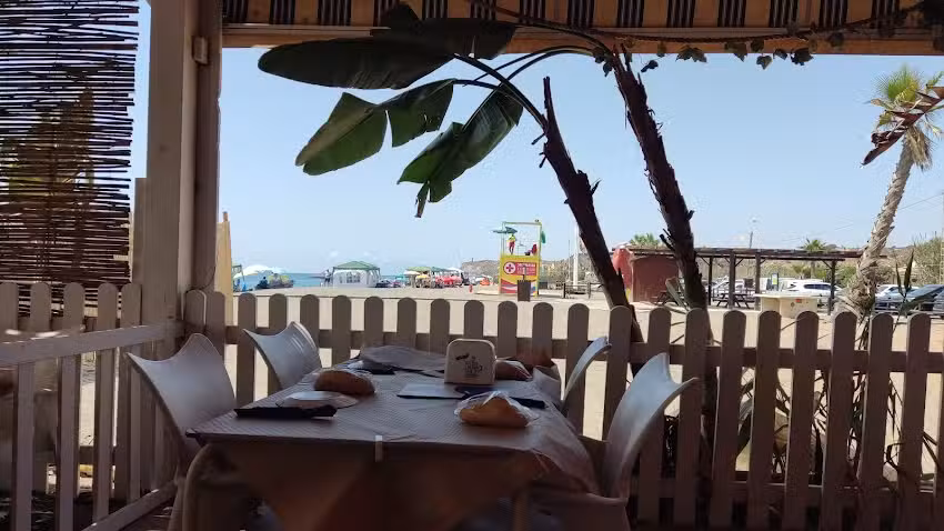 Chringuito Isla SOF&Iacute;A