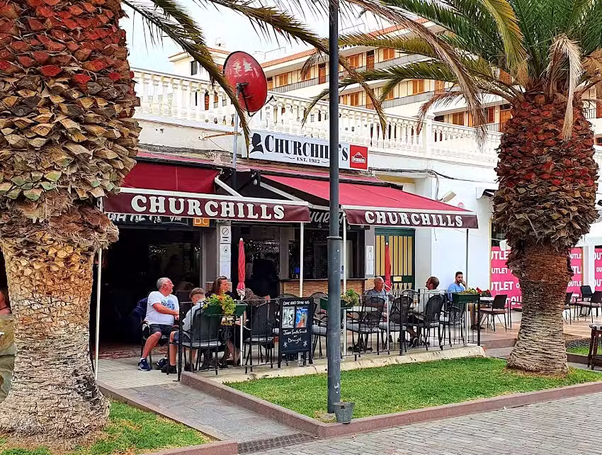 Churchill&rsquo;s Bar