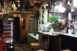 Cisco y Tierra 1920 | Taberna en Granada