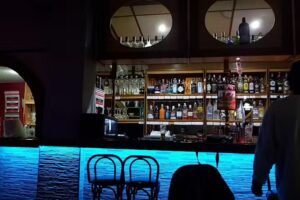 CJ&rsquo;s Karaoke Bar