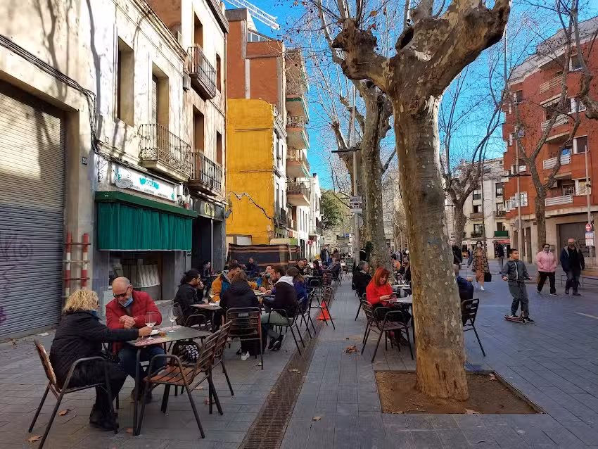 CL&Agrave;SSIC BAR MUSICAL