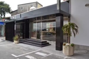 Claudio Express & Bar Bazarra