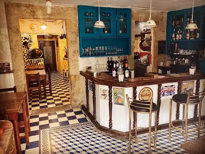 Club Aero.Moto.Sub ( Bar La Galeria )