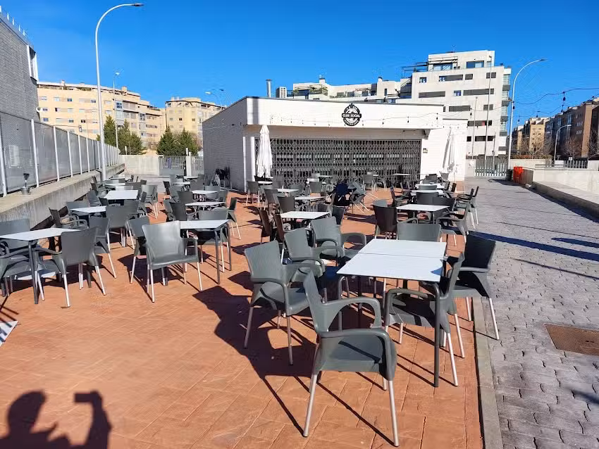 Club Social O&ntilde;a Sanchinarro