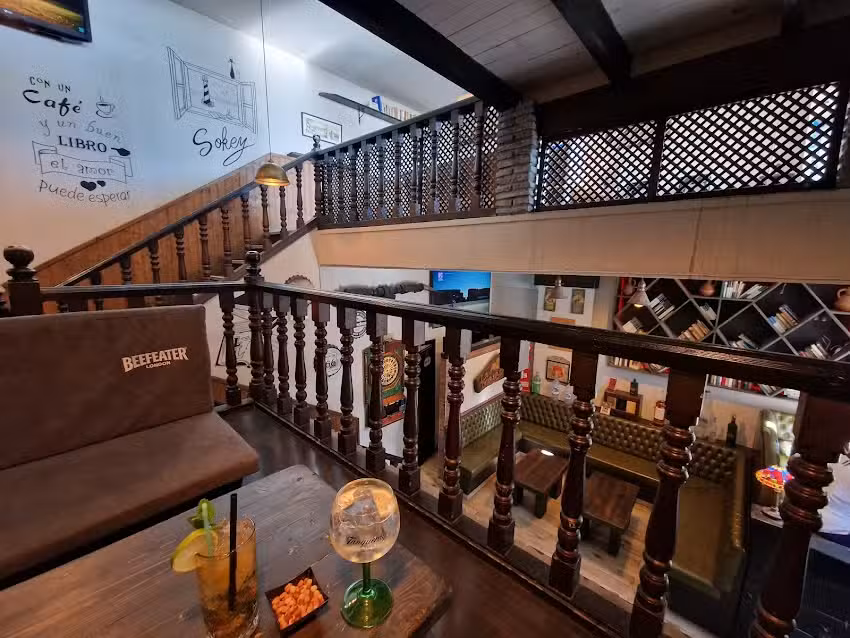 Cocktail Bar en Marbella Paparazzi