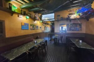 Cocktail Tavern Artcafe PiR33