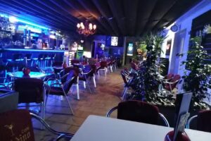 cocktel bar aladdino