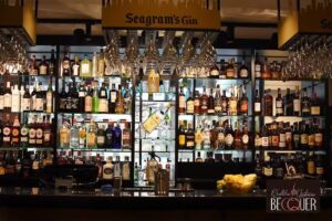 Cockteler&iacute;a-Gintoner&iacute;a B&eacute;cquer