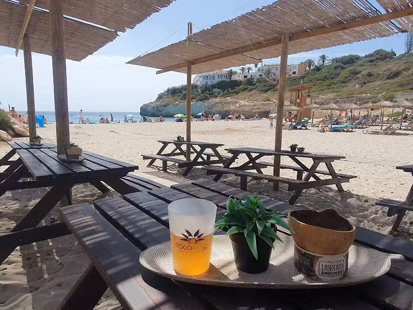 Coco Beach Bar &ndash; Cala Tropicana