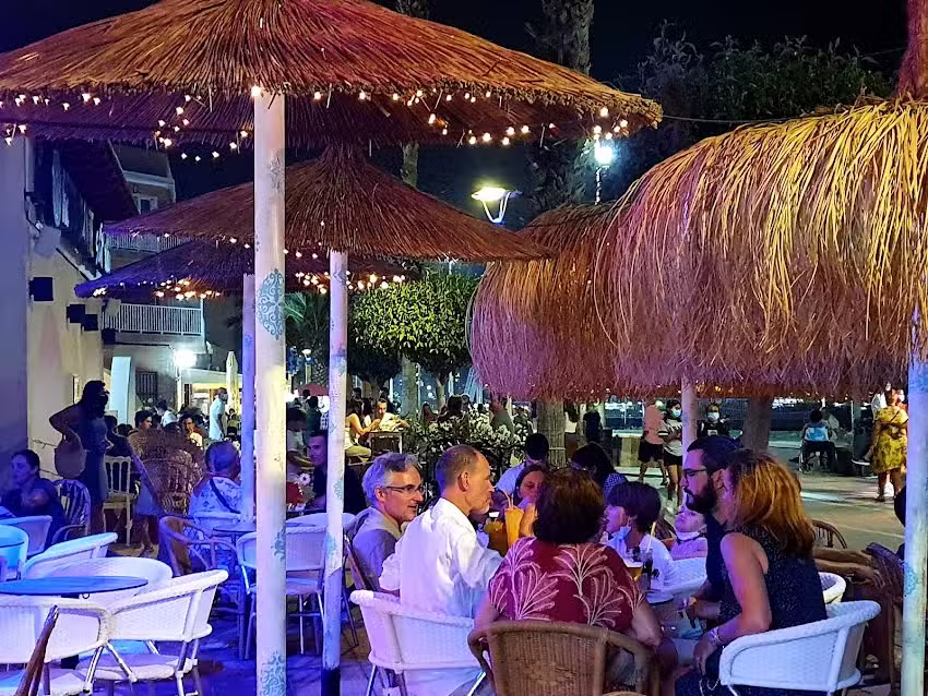 Cocteler&iacute;a El Coco Loco