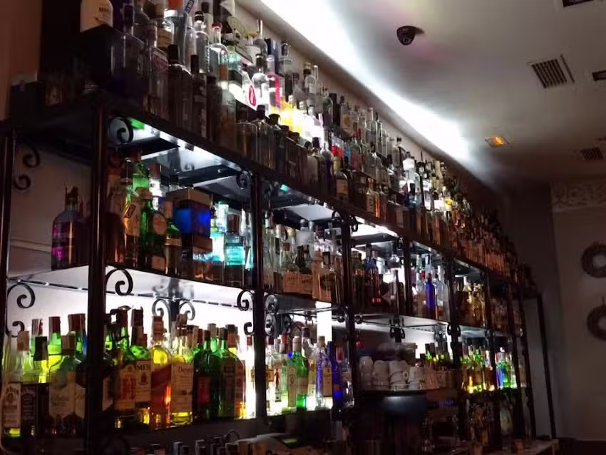 Cocteler&iacute;a en Salamanca La Regenta Gin Club