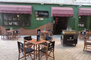Coctelería La Sastrería