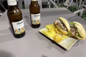 C&oacute;ndor Caf&eacute;-Bar