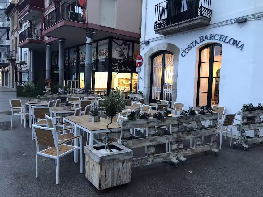 Costa Barcelona &ndash; Les Indianes