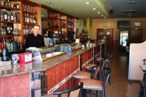 Cristalli Bar Restaurant