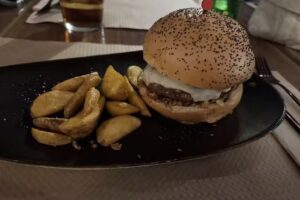 D&rsquo;zurdo Drinks &ndash; Pub