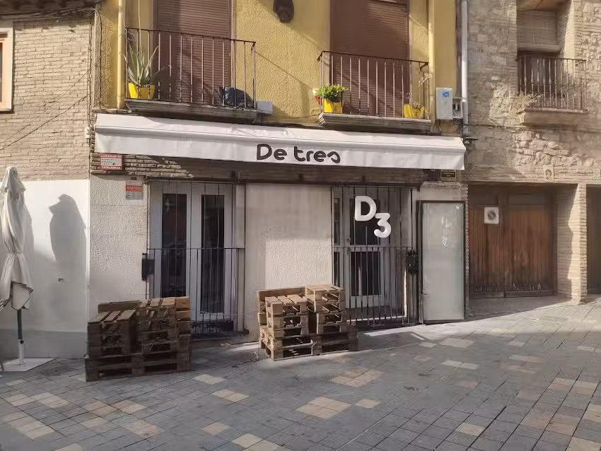 D3