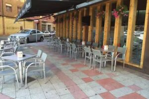 DChateo Cafe & Wine Bar