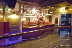 De Laval Genov&eacute;s El Submarino