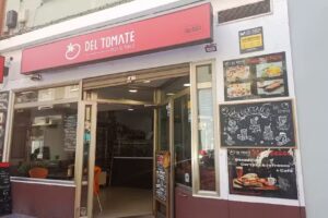Del Tomate Bar & Food