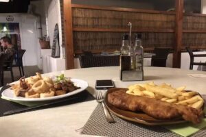 Delaneys Cafe and Bar