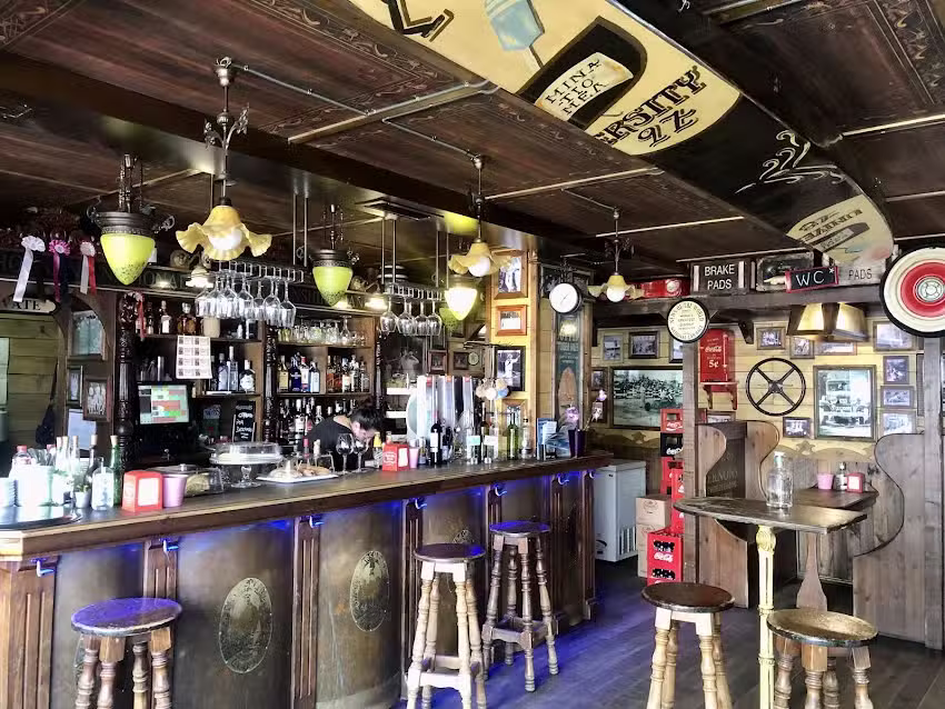 Derby Sport Tavern